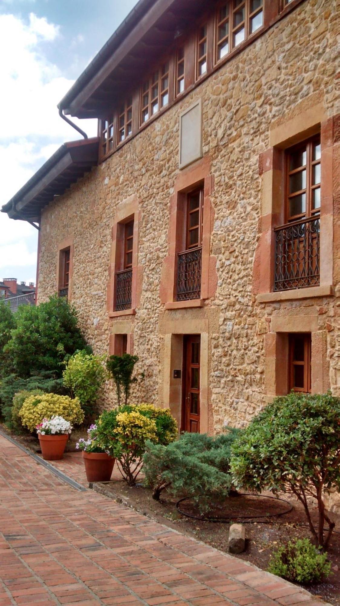 Hotel Palacio De La Vinona Oviedo Eksteriør bilde